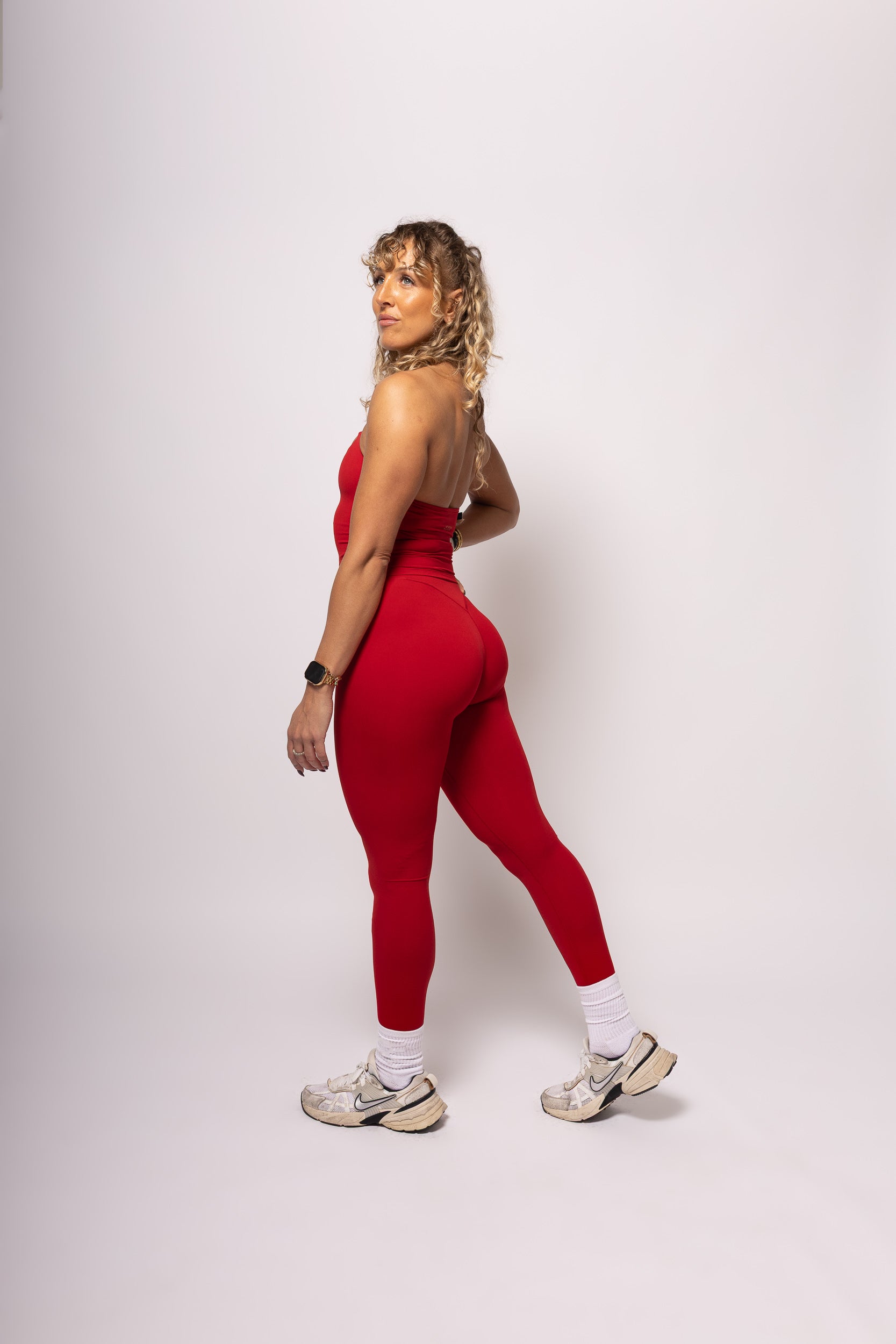 Velora Sculpt Halter Top Rodo Red